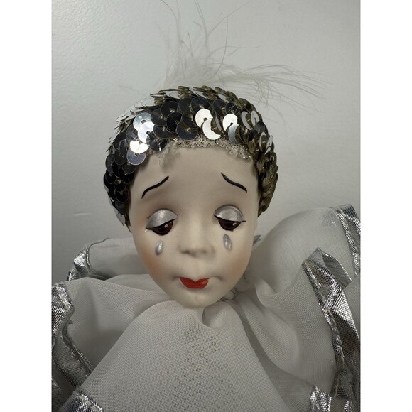 Vintage Capodimonte Deza Porcella Doll Jester Clown 16” Italy w/ Display - Picture 2 of 14